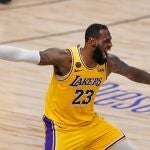 LeBron James buscará repetir esta temporada el título de la NBA con los Lakers.