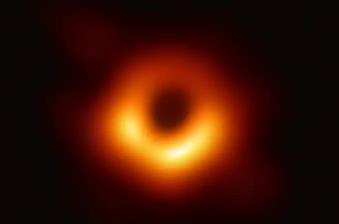 Descubrir un agujero negro tiene premio