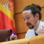 MADRID, 08/10/2020.- El vicepresidente segundo del Gobierno, Pablo Iglesias, este jueves durante su comparecencia en el Senado para dar cuenta de su gestión durante la crisis sanitaria y socioeconómica por la COVID-19. EFE/ Fernando Alvarado