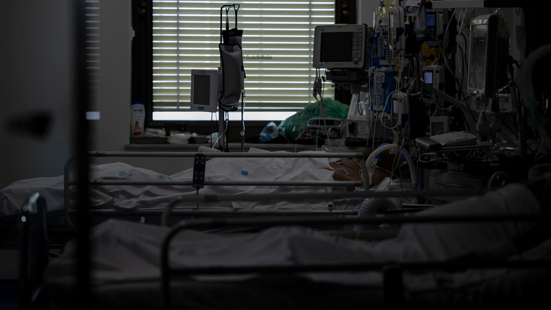 Las lesiones neurológicas provocadas por la Covid-19 van desde confusión temporal debido a niveles bajos de oxígeno en el cuerpo hasta accidentes cerebrovasculares y convulsiones en los casos más graves, según un nuevo estudio