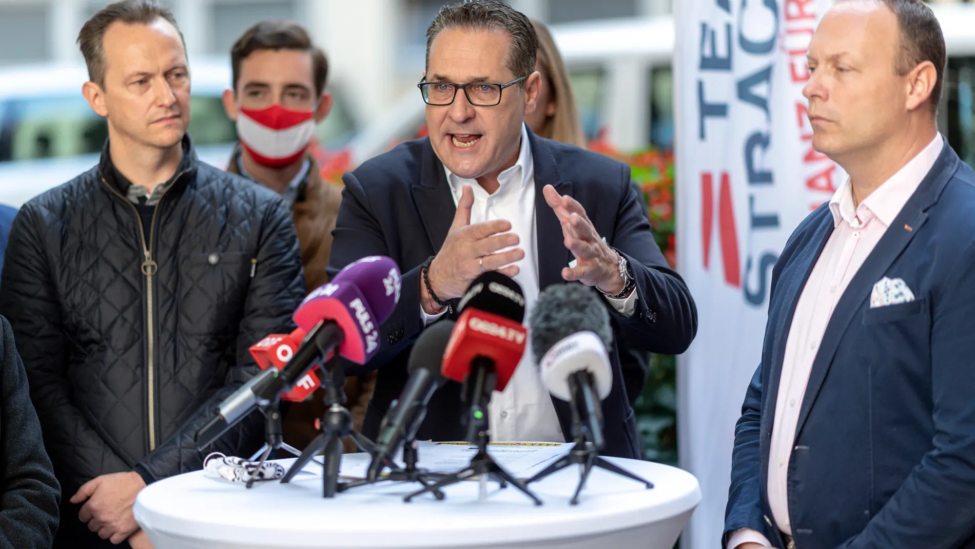 Hans Christian Strache, que tuvo que dimitir como vicecanciller de Austria por el "Ibizgagate", fracasa en su vuelta a la política
