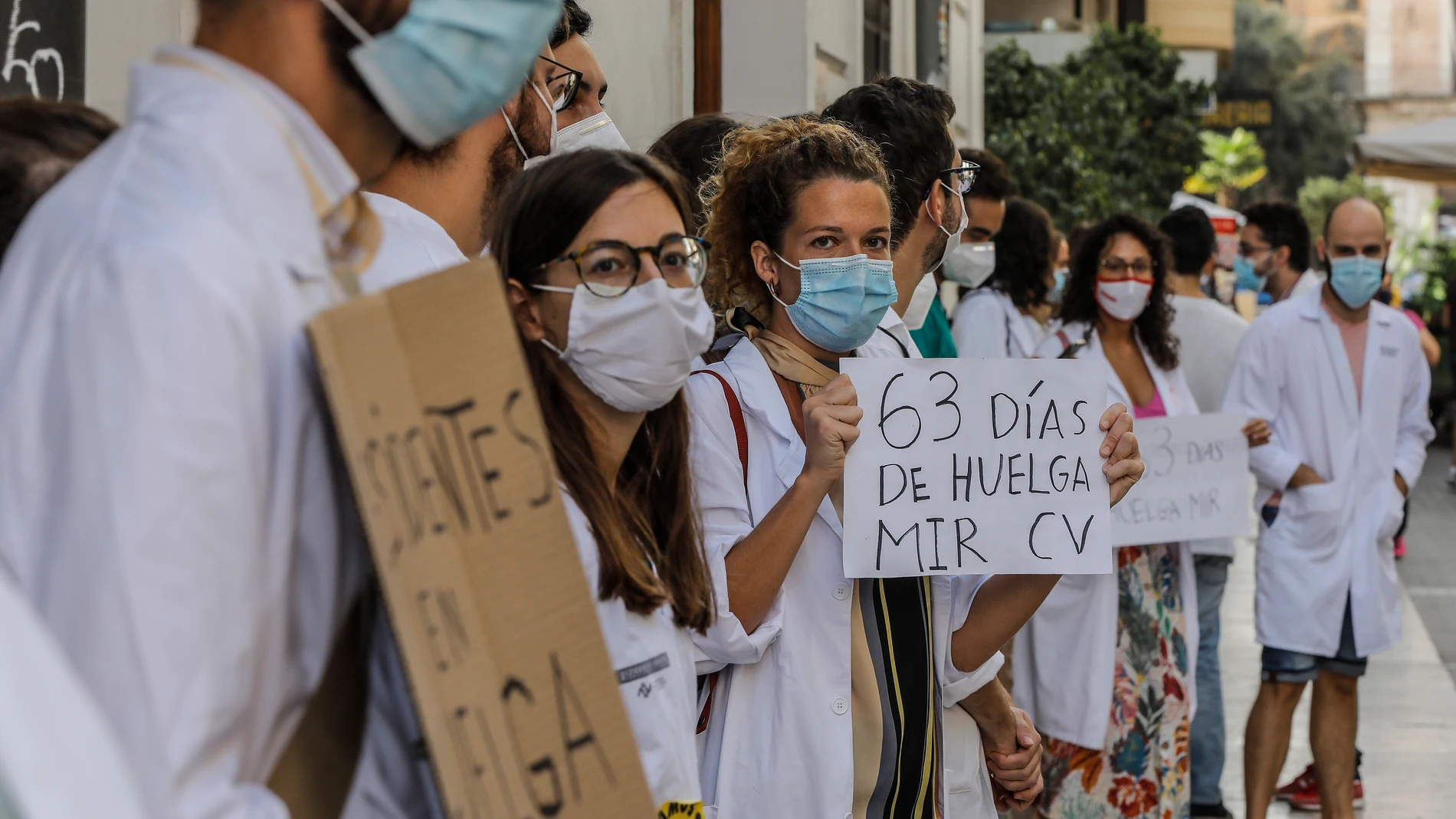 Imagen de una protesta de los médicos MIR de la Comunidad Valenciana en septiembre de 2020