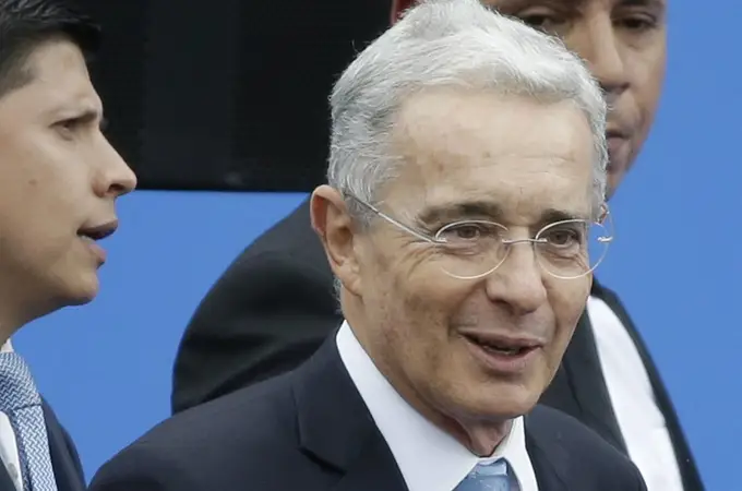 Una jueza ordena la libertad de Uribe