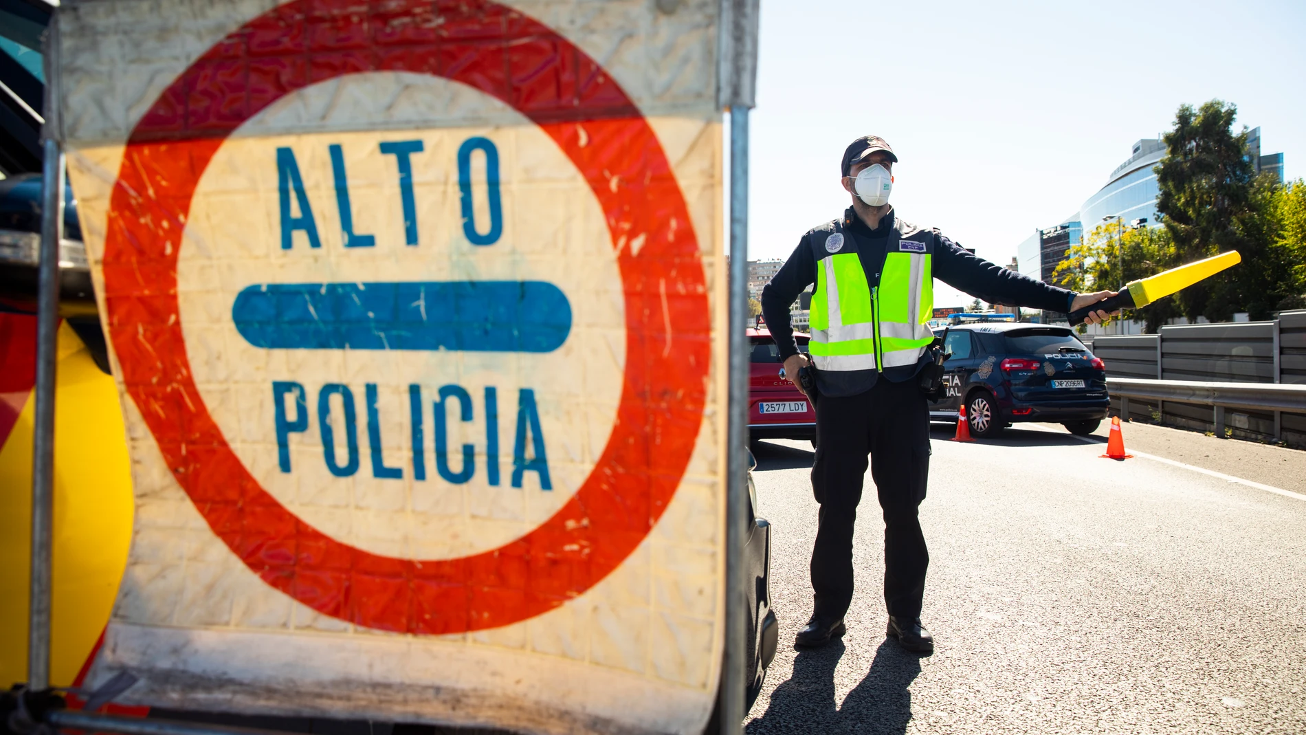 Controles de la Policia en el estado de alarma en Madrid.