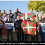 Recibimiento a Muñoa a la salida de la cárcel de Córdoba