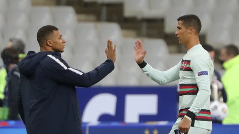Kylian Mbappé y Cristiano Ronaldo, en la pasada Euro 2020.