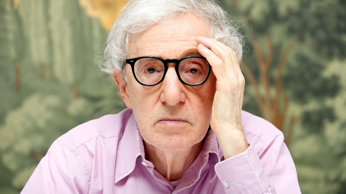 El grave insulto de Echenique contra Woody Allen por defender a Rubiales