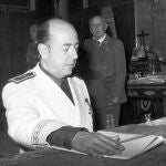 José Utrera Molina, padre del autor del artículo. Fue ministro de la Vivienda, ministro secretario general del Movimiento y vicepresidente del Gobierno