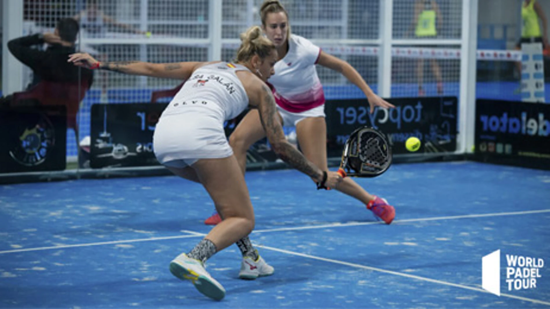 Alba Galán y Victoria Iglesias