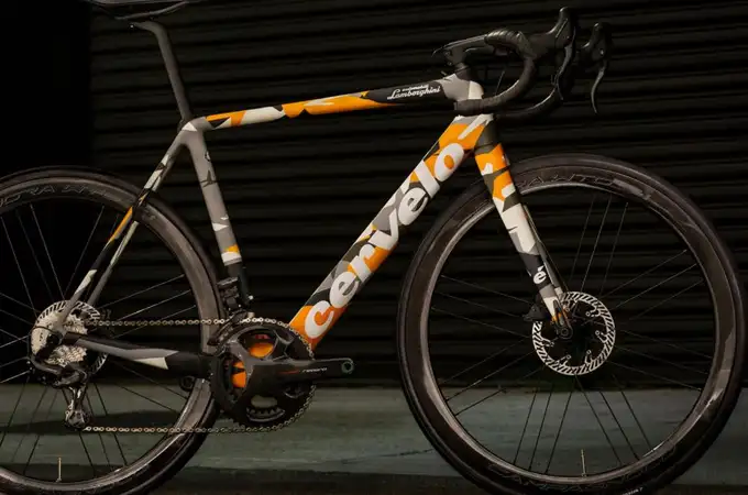 No es un sueño, es la bicicleta de 18.000 dólares de Lamborghini
