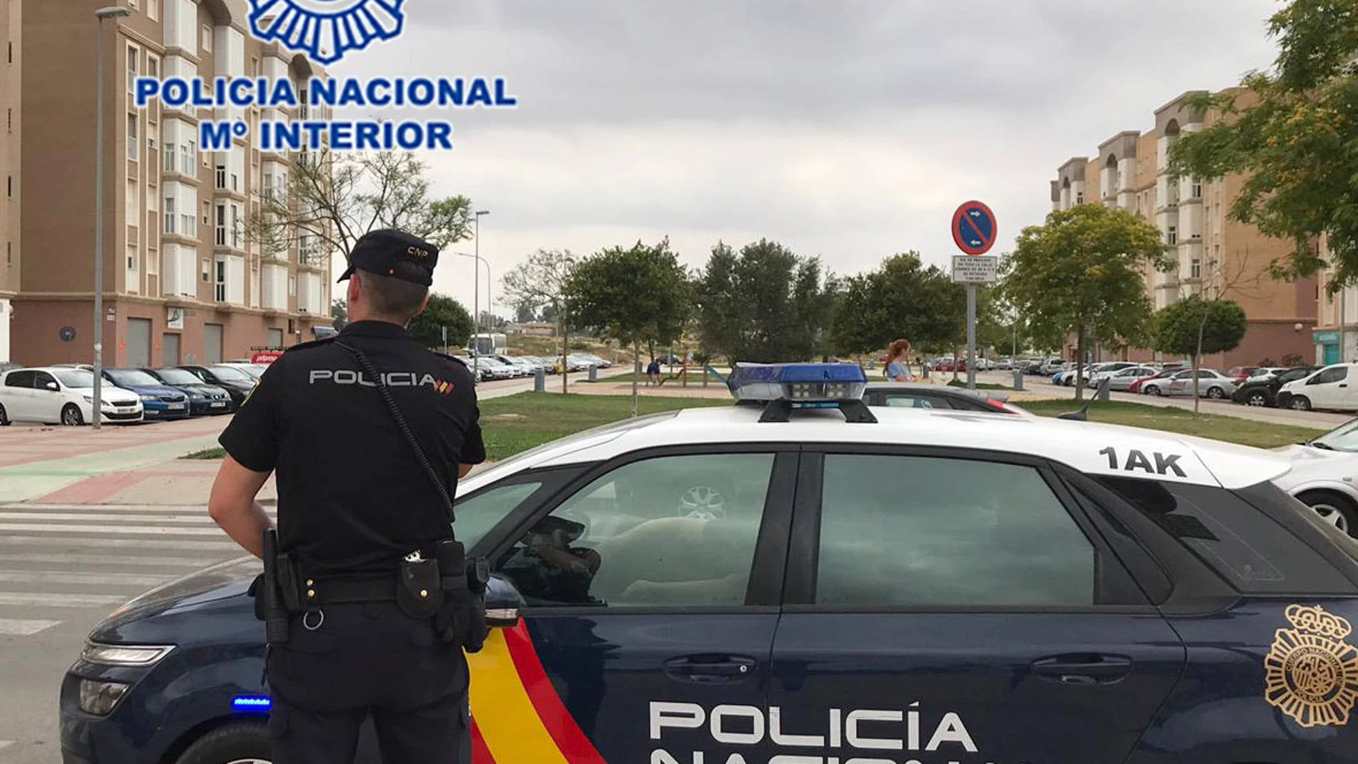 La Policía Nacional detiene a tres jóvenes por robar a punta de navaja a dos menores