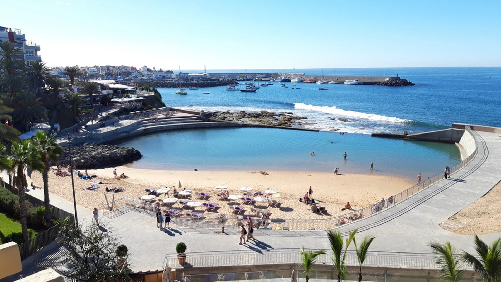Canarias es uno de los destinos preferidos por los extranjeros. En la imagen la playa de La Lajilla, en MogánCEDIDO POR GOBIERNO DE CANARIAS (Foto de ARCHIVO)01/01/1970