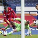 El momento de la lesión de Virgil van Dijk
