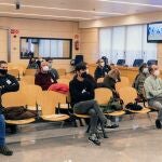 Los doce acusados, militantes de las organizaciones independentistas gallegas Causa Galiza y Ceivar, en una de las sesiones del juicio