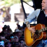 Kiefer Sutherland, en escena en una de sus actuaciones