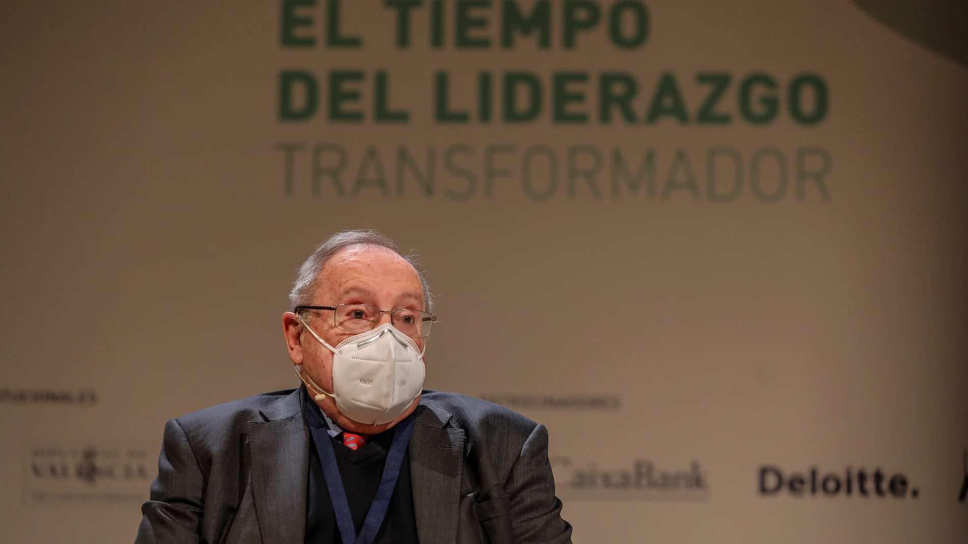 El presidente de la Cámara de Comercio de España, José Luis Bonet, interviene durante el XIX Congreso de Directivos CEDE en Valencia