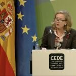 La vicepresidenta tercera del Gobierno, Nadia Calviño, durante su intervención en CEDE