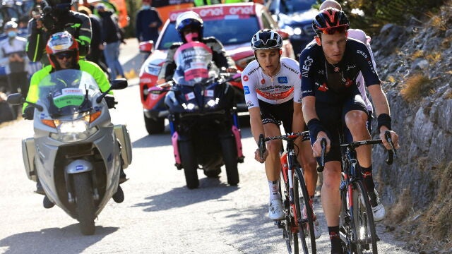 Jai Hindley ganó la etapa del Giro