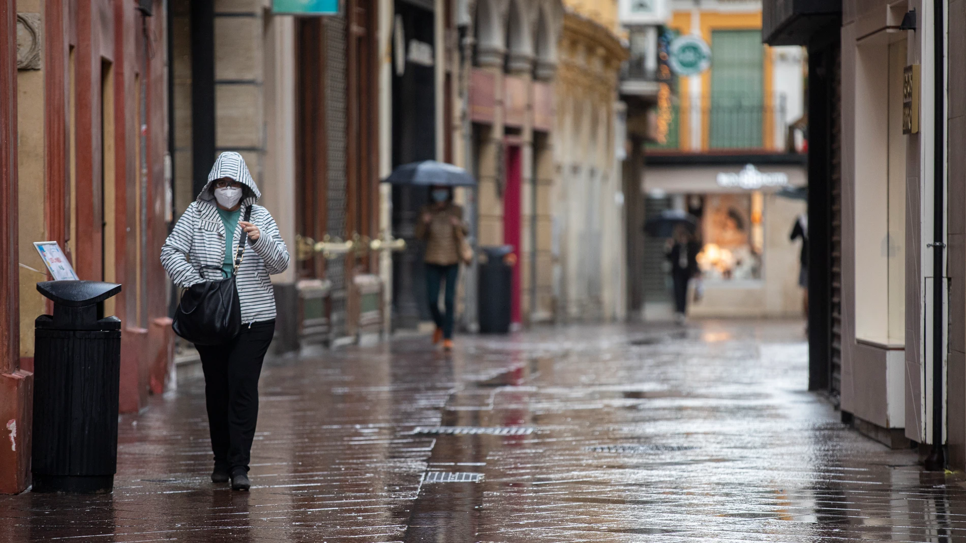 Los paseos en la jornada de hoy estarán protagonizados por la lluvia en la mayor parte del país.