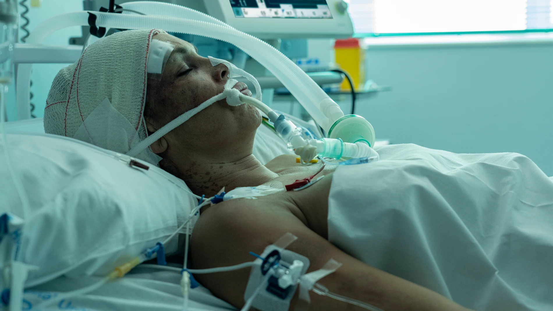 El último capítulo narra el extraño accidente que sufre Cristina Ortiz y que acaba en coma