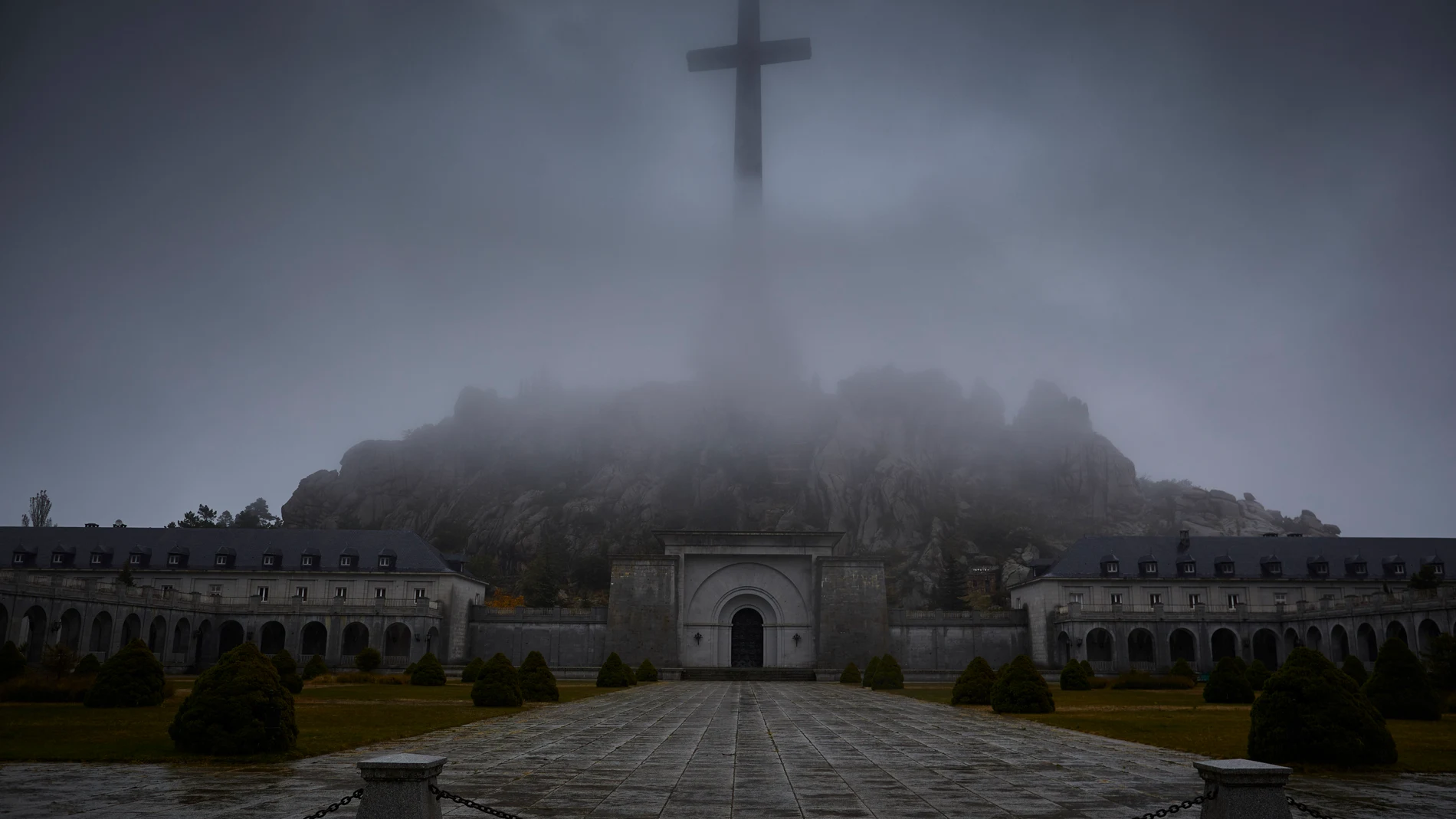 Vista frontal del Valle de los Caídos