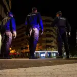 La Policía Nacional vigila las calles de Aranda de Duero (Burgos)