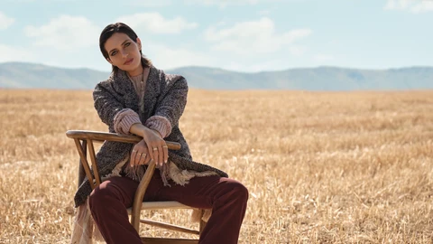 Sara Carbonero y los pantalones de efecto tipazo.