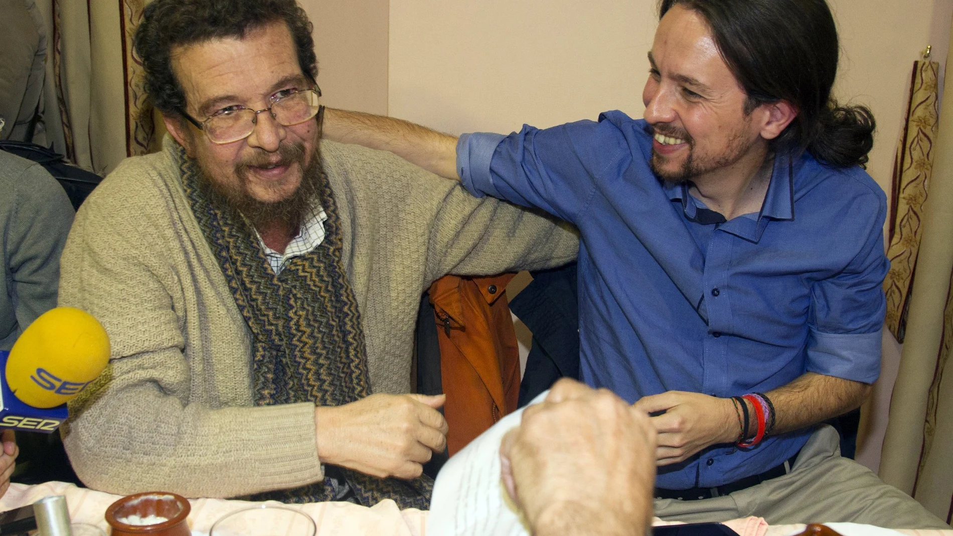 Javier Iglesias junto a su hijo Pablo Iglesias en Zamora