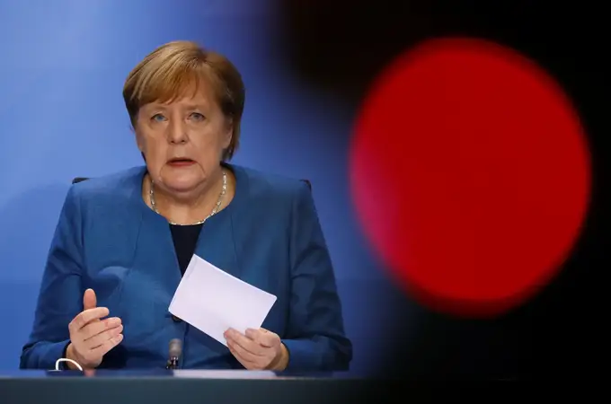 Merkel decreta el cierre de la hostelería para “romper la segunda ola”