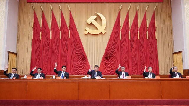 El presidente chino Xi Jinping con la plana mayor del Partido Comunista