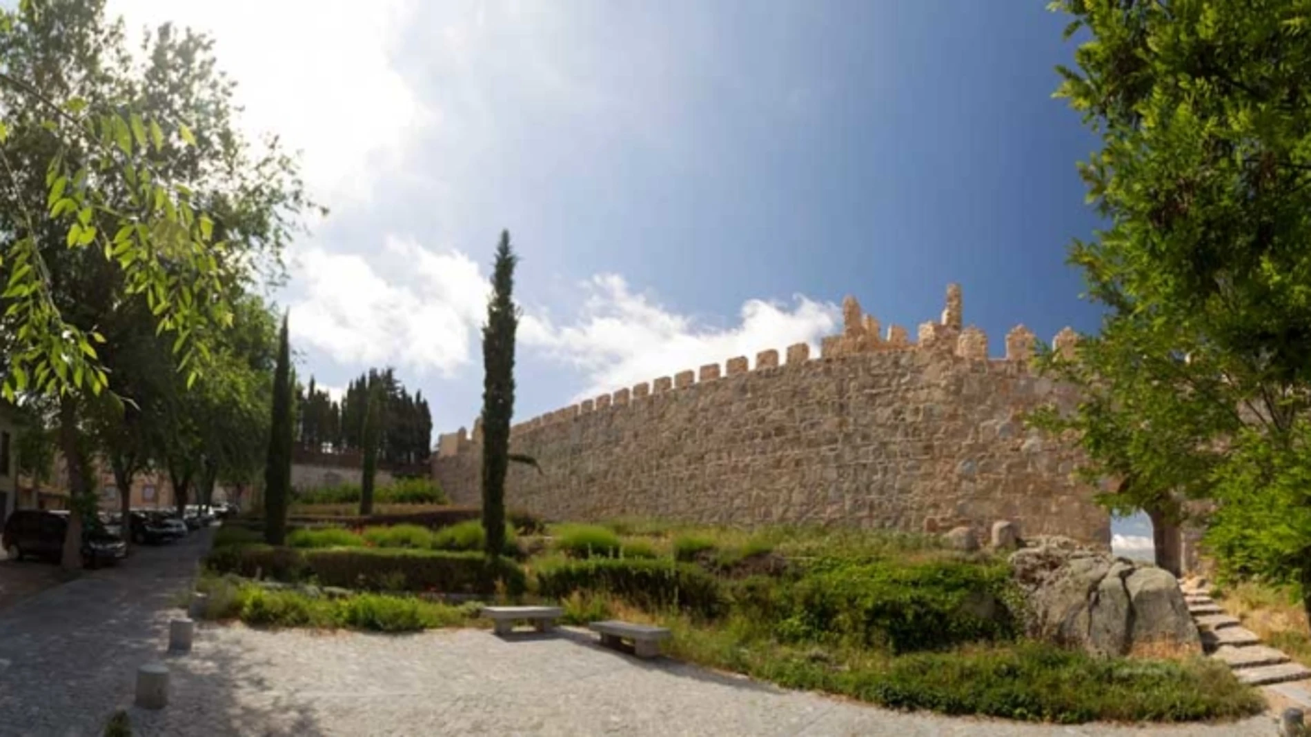 Jardín de Mosé de León en la capital abulense