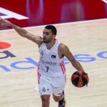 Campazzo, ante el Valencia Basket en la Liga Endesa