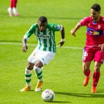 Emerson con el Betis frente al Elche.