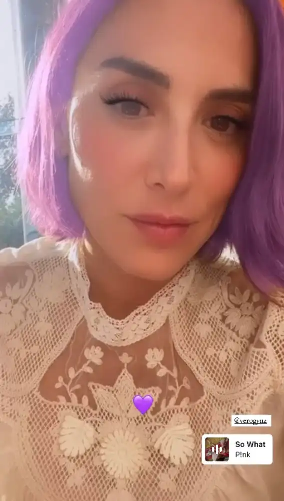 Tamara Falcó revoluciona Instagram con el pelo morado.