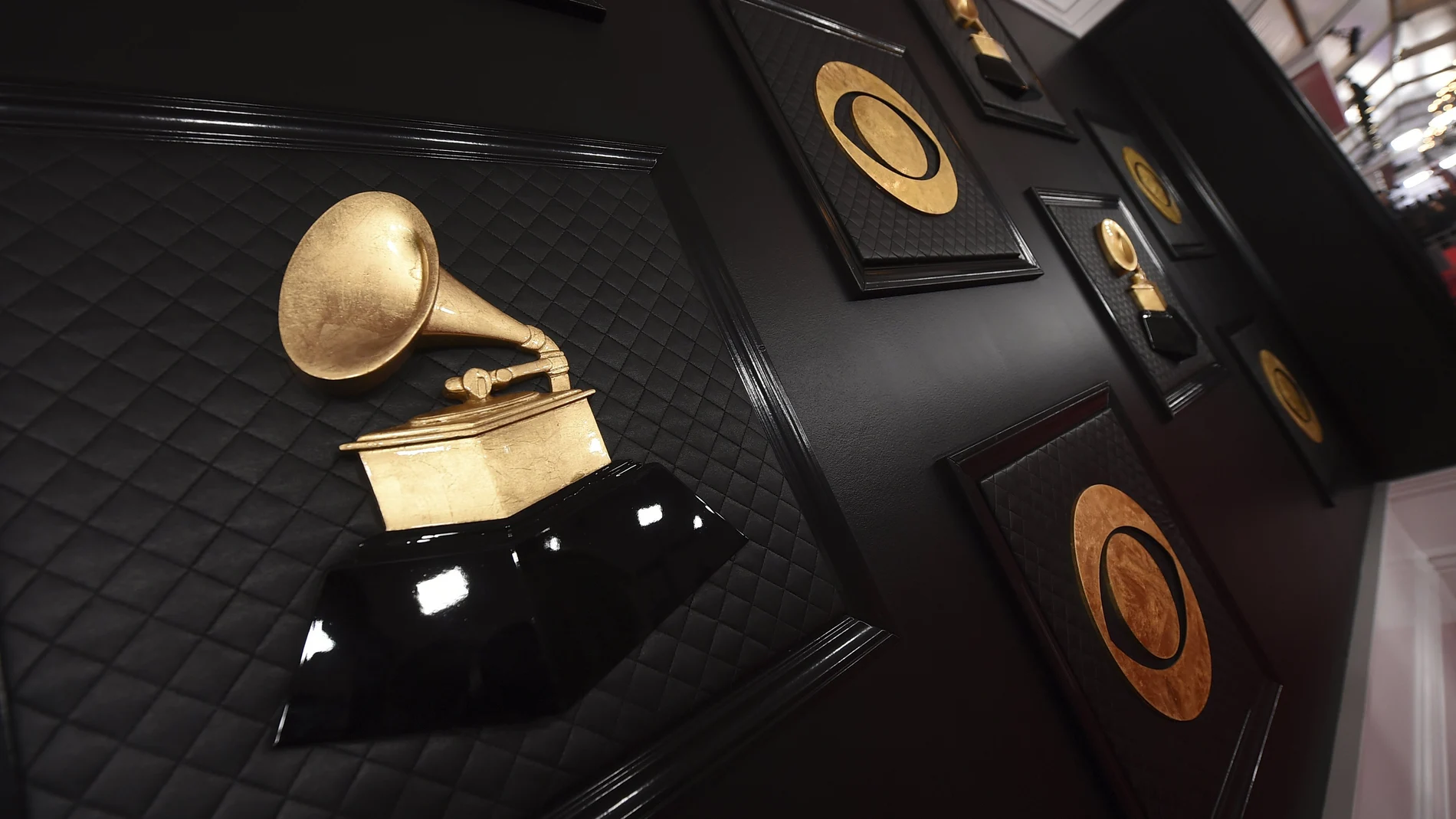 Imagen de la alfombra roja de los Grammy 2020