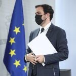 La ministro de Consumo, Alberto Garzón