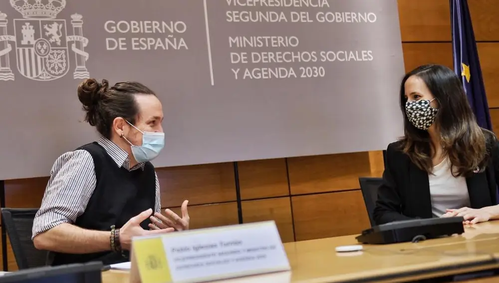 El vicepresidente segundo del Gobierno, Pablo Iglesias y la secretaria de Estado para la Agenda 2030, Ione Belarra