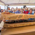 Uno de los sarcófagos hallados en Saqqara, Egipto