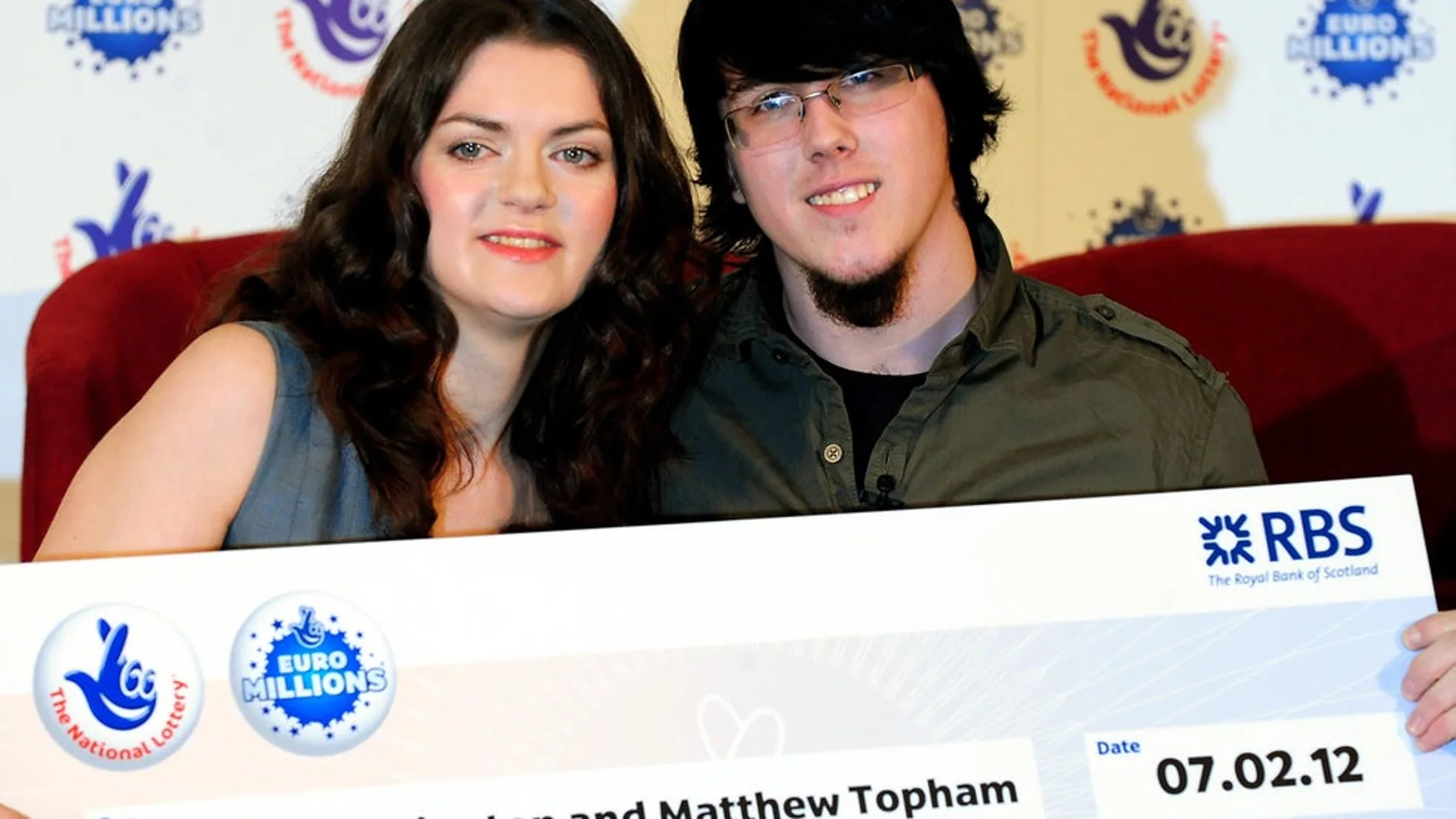 Matt ganó 45 millones de libras (50 millones de euros) en los Euromillones de 2012 junto a su mujer Casey