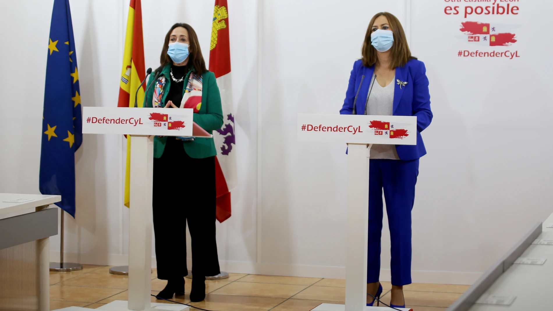 La vicesecretaria general del PSCyL, Virginia Barcones, y la portavoz de Hacienda del Grupo Socialista en las Cortes, Rosa Rubio, denuncian una campaña de la Junta de Castilla y León, que utiliza a los ayuntamientos