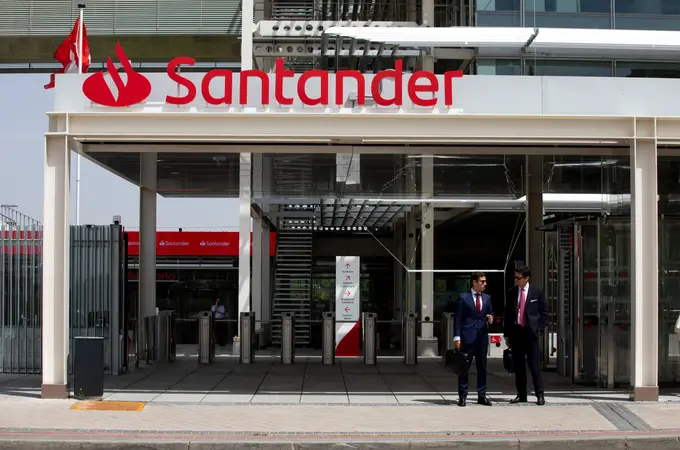 Banco Santander vende una cartera de créditos en infraestructuras a BlackRock por 600 millones 