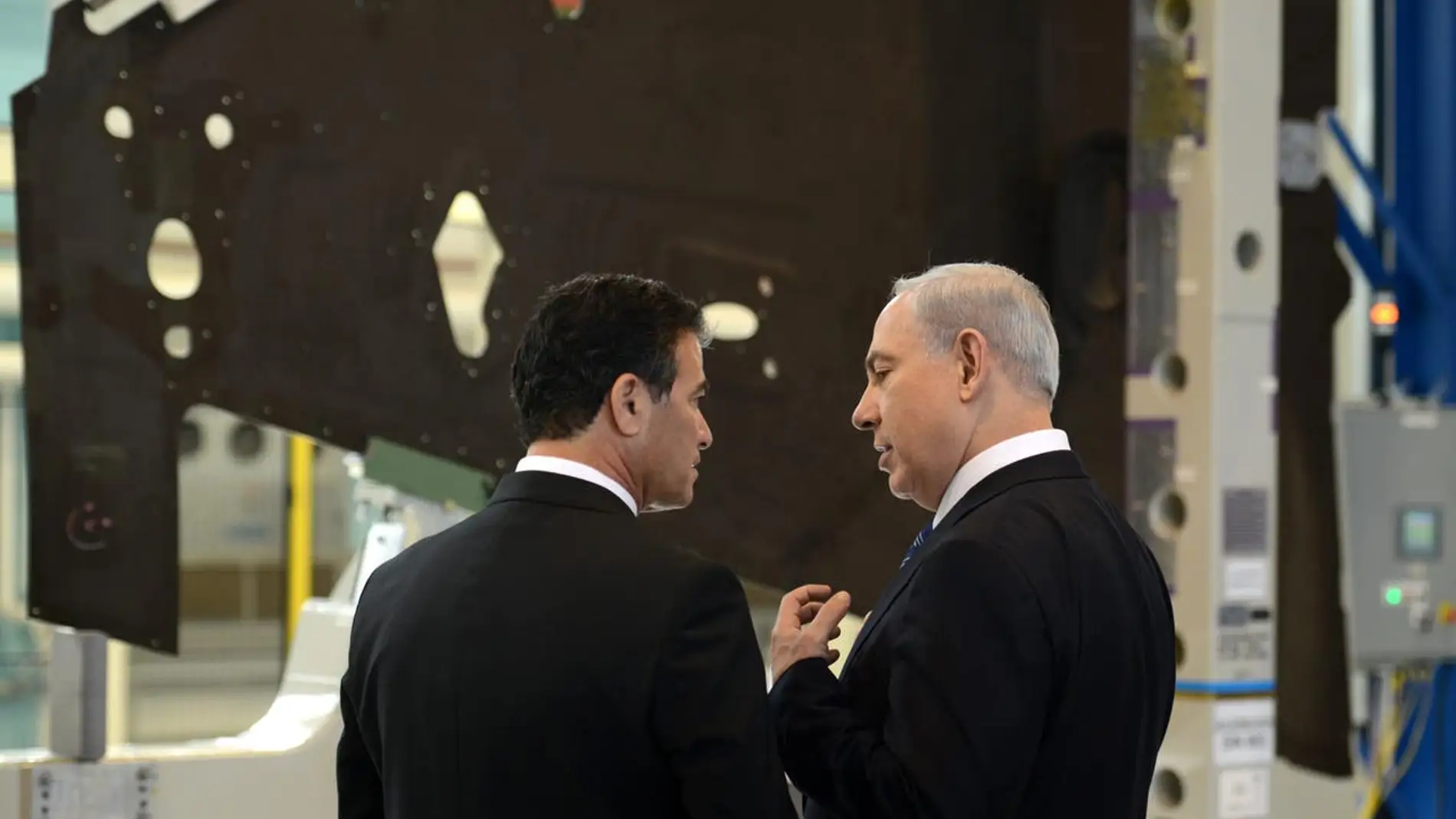 Yossi Cohen con Netanyahu