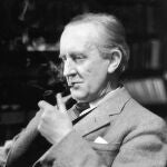 El escritor J.R.R. Tolkien