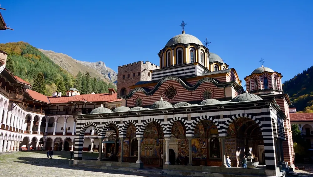 Iglesia principal del monasterio de Rila, en Bulgaria.