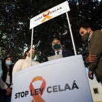 Recogida de firmas contra la Ley Celaá en Málaga