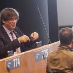 El eurodiputado Carles Puigdemont en un debate sobre los derechos fundamentales de la UE en el Parlamento Europeo