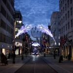 Luces navideñas en New Bond Street (Londres)