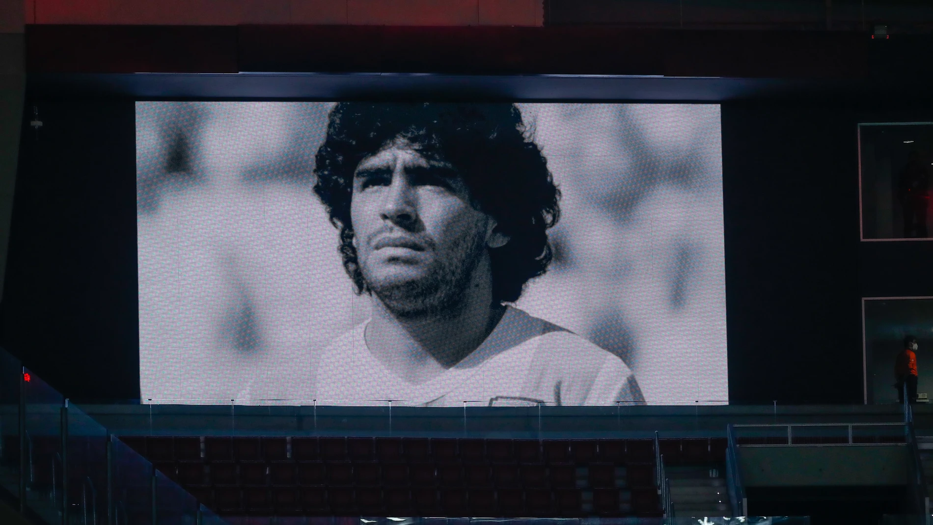 Maradona nos deslumbró en el Nápoles y, con la Albiceleste, ganó un Mundial él solo