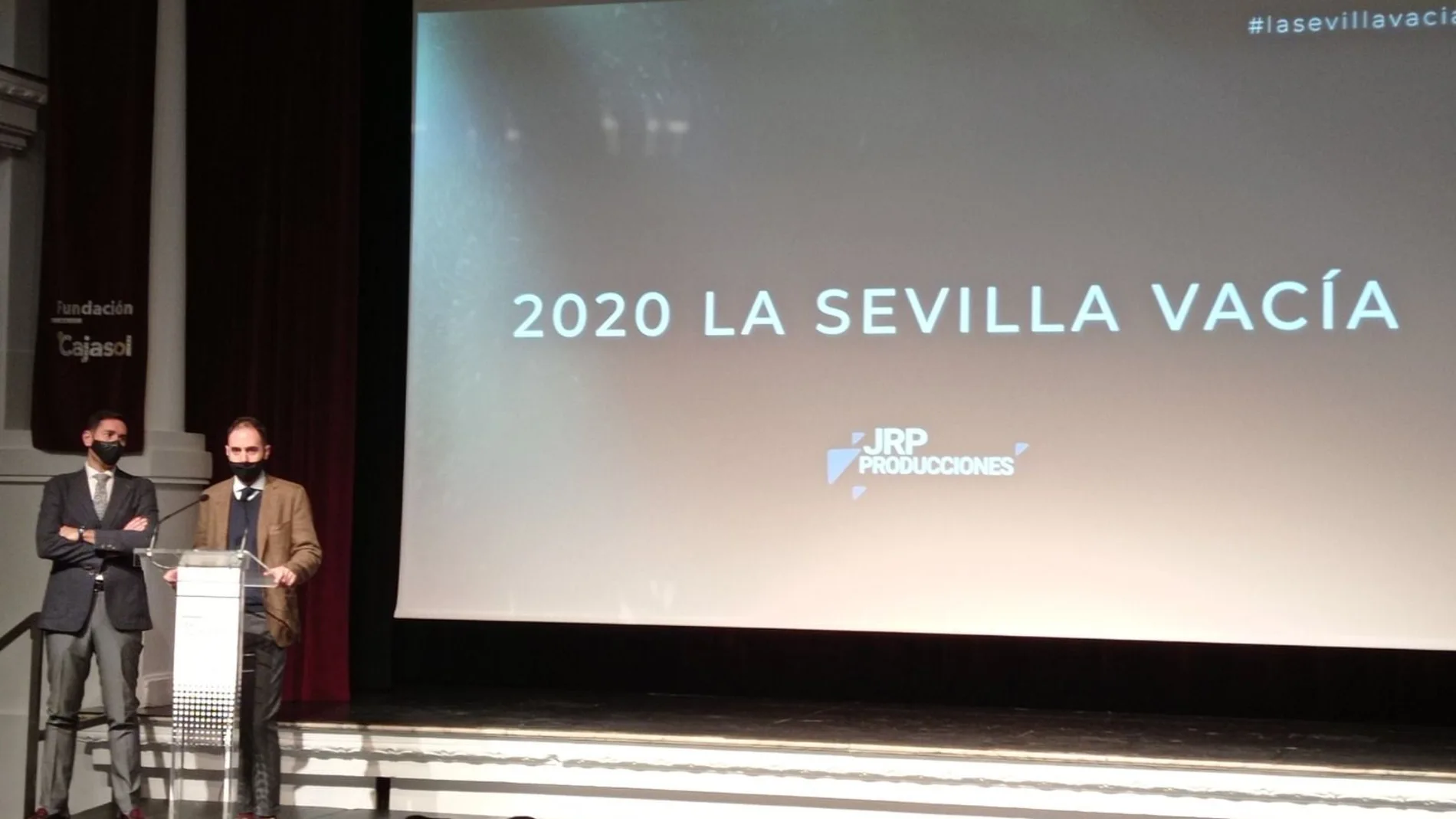 El documental "2020, la Sevilla vacía" se proyectó en la Fundación Cajasol