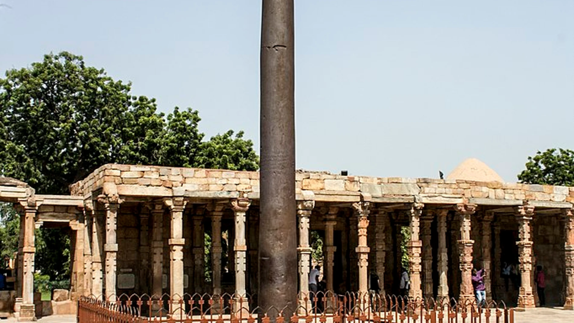 El pilar de hierro «inoxidable» de Delhi.